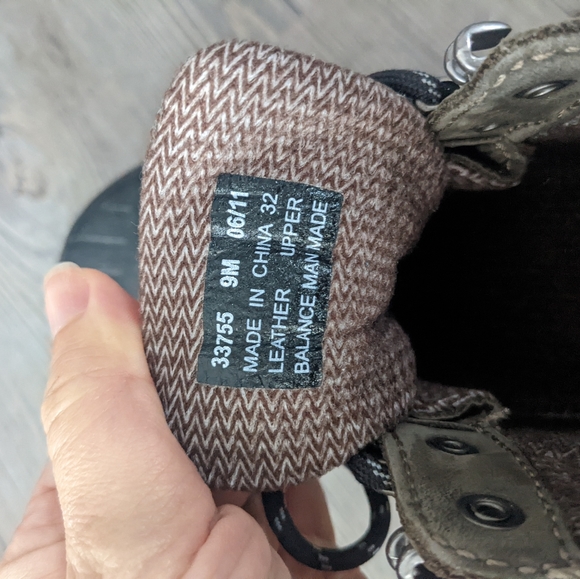 Clark’s duck boots - Picture 4 of 5